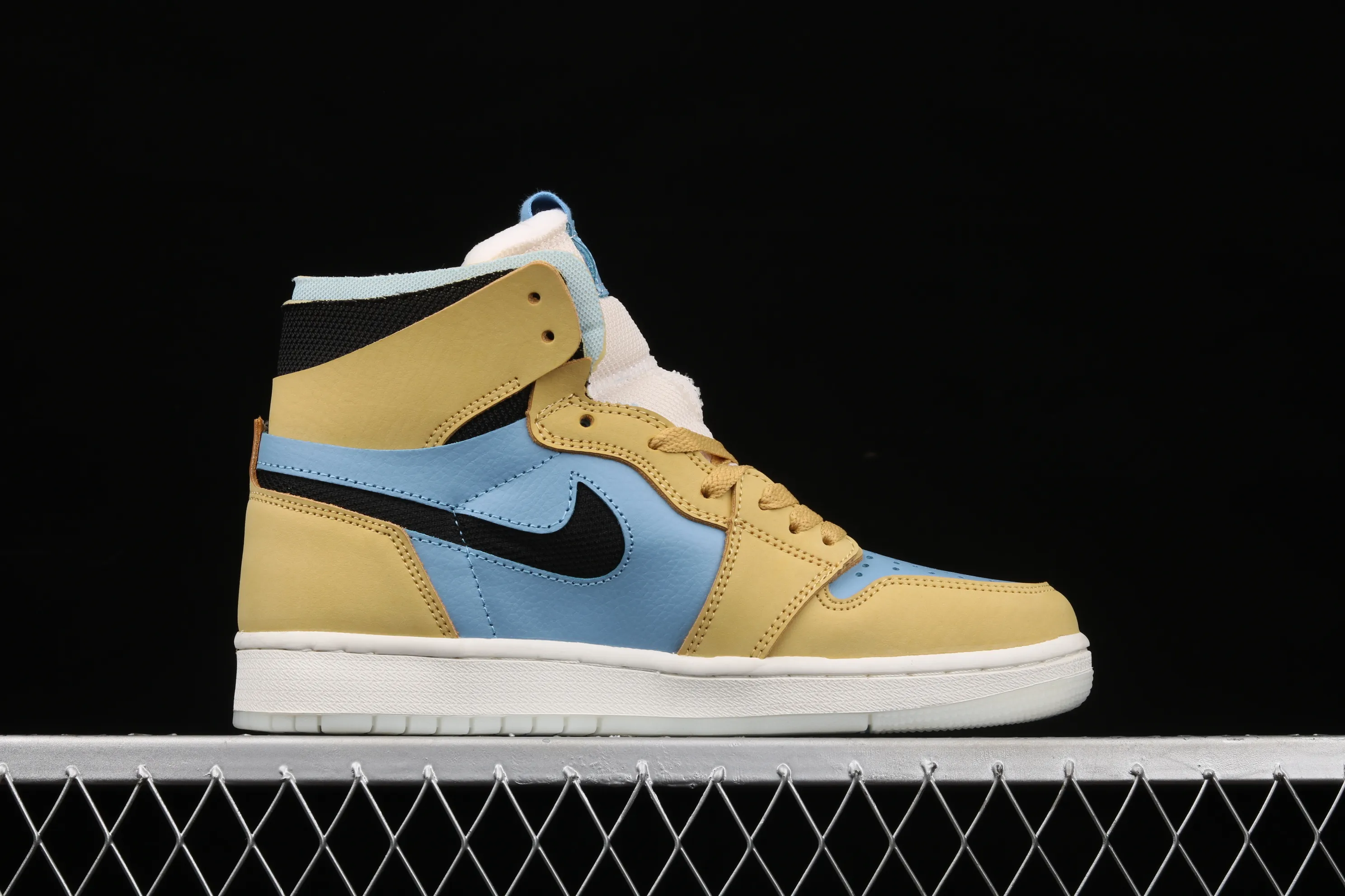 All categories Air Jordan Jordan series basketball shoes Air Jordan 1 High Z version Air Jordan 1 Zoom CMFT AJ1 Joe 1 black blue yellow CT0978-900